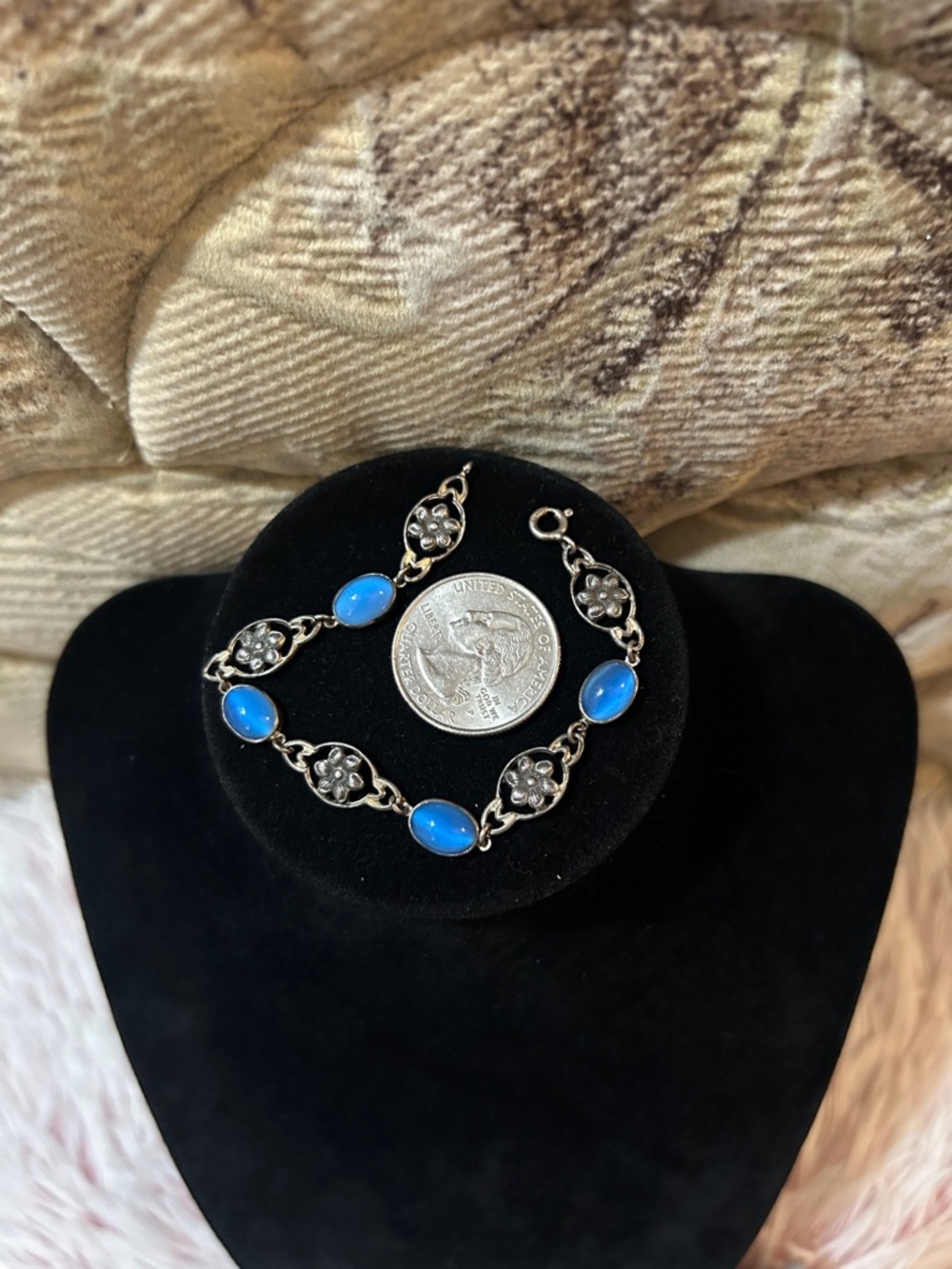 Antique 925 Sterling Silver Blue Catseye Cabochon Floral Bracelet - 5.75-6in